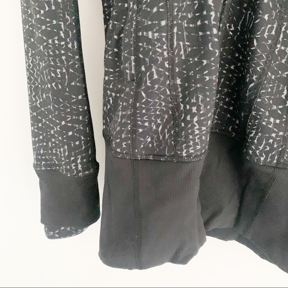 Lululemon Zip Up - Picture 6 of 7